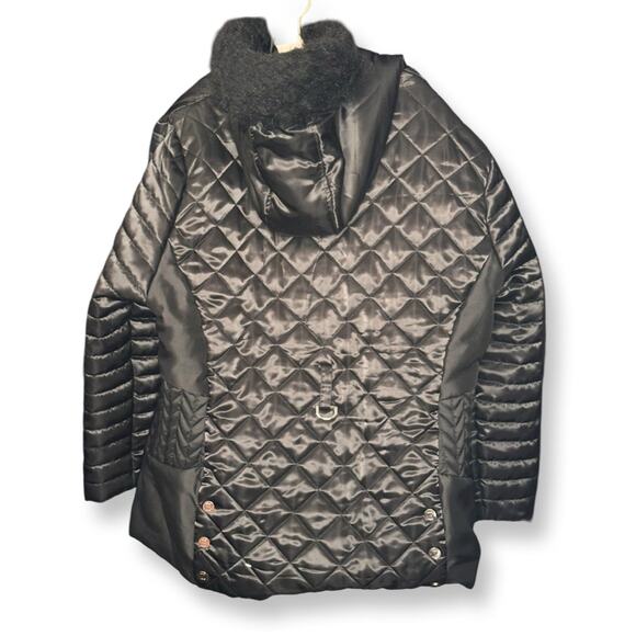 XOXO Vintage Black Quilted Coat With Fur Lined Hood - Picture 3 of 8